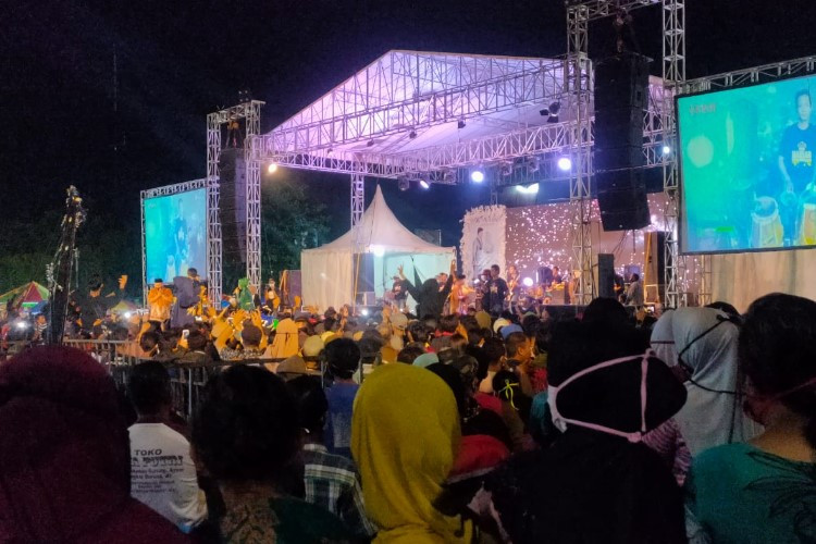 Kumpulan Kata Kata Mc Dangdut yang Seru Buat Bikin Audience Makin Semangat, Catat Nih! 