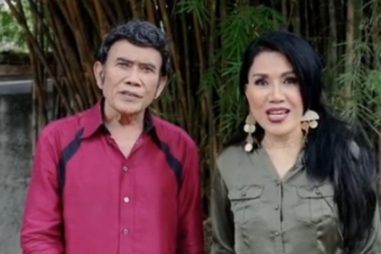 Lirik Lagu Dangdut Kerinduan - Rhoma Irama Ft. Rita Sugiarto, Lagu Duet Paling Romantis Sepanjang Masa!