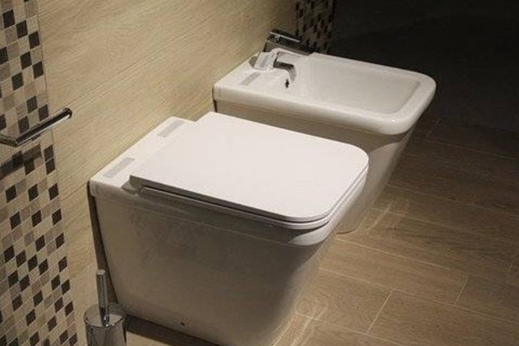5 Cara Mengatasi WC Mampet Dengan Sunlight yang Manjur dan Gampang, Tak Perlu Tunggu Tukang Sedot WC