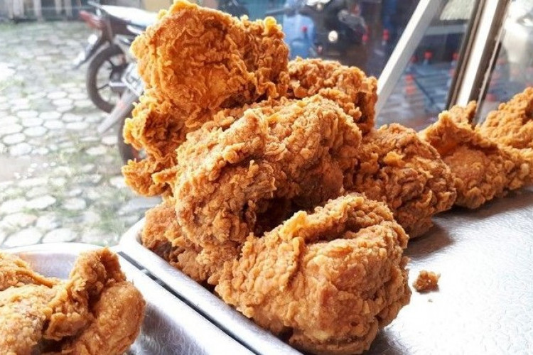 5 Rekomendasi Franchise Ayam Goreng di Medan Harga Mulai 15 Jutaan, Modal Terjangkau Untung Besar!