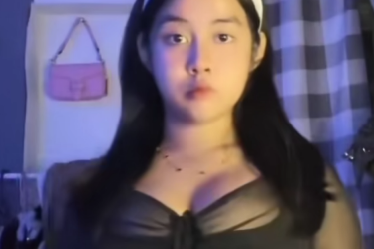 Link Video Viral Despita 3 Menit Full HD No Sensor, Pesona Gadis Cantik dengan Aksinya yang Lucu Bikin Heboh Warganet!