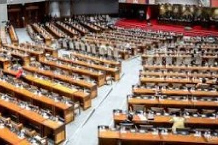 Keputusan Rapat Paripurna Tetapkan Batas Akhir Batas Batas Target Pengesahan RUU Perampasan Aset Tindak Pidana Akhir Tahun