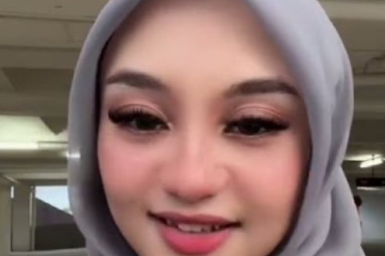 Full Video Paah Cantek Viral Tele Asli Tanpa Editan, Tiktokers Seksi Malaysia Yang Bikin Video Mirip Onlyfans
