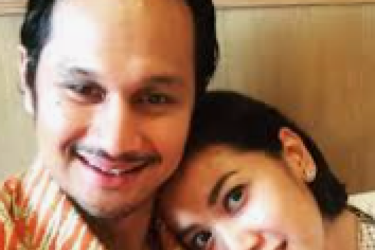 Akbar Nasution dan Perannya sebagai Support System Utama Sang Istri: Almarhumah Karmia Krissanty