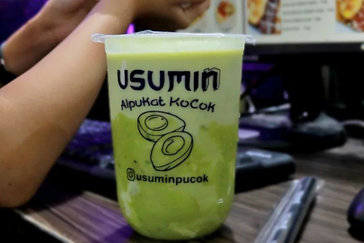 Harga Menu Alpukat Kocok Usumin Bandung Terbaru 2023, Kuliner Legit Nggak Bikin Kantong Melilit