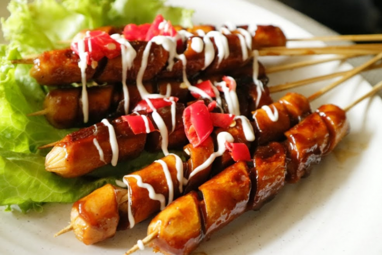 Harga Menu Sosis Bakar dan Aneka Sate Seafood Serba 2000, Permai Pamengkang, Cirebon Terbaru 2023, Kuliner Populer dan Kekinian