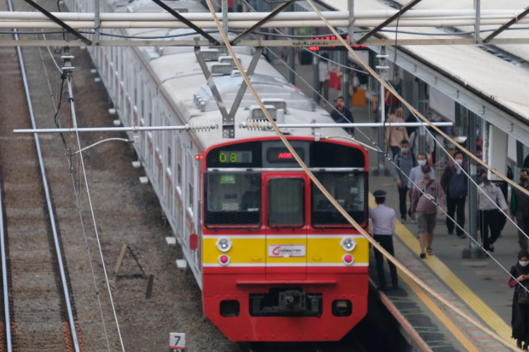 Jadwal KRL Rute Cibinong Terbaru 2023 Lengkap Dengan Harga Tiket dan Cara Pemesanannya 