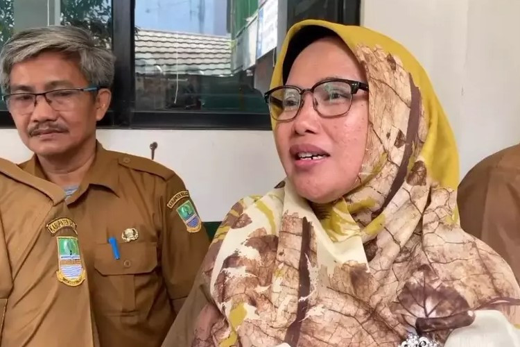 Spill Profil Sukaemah Guru SDN 09 Jatimulya di Bekasi yang Anggap Kasus Bully Berujung Amputasi Kaki Cuma Bercanda 