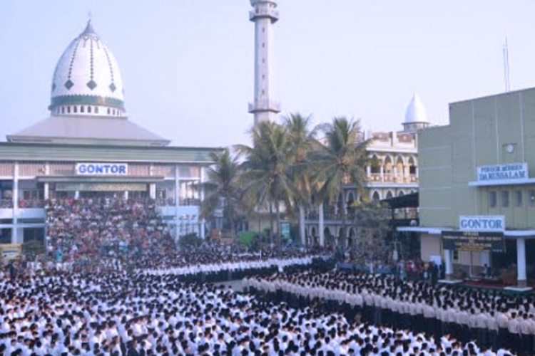 Pendaftaran KMI Pondok Modern Darussalam Gontor Tahun 1444 H/ 2023 Masehi, Lengkap dari Syarat Hingga Biaya Administrasi