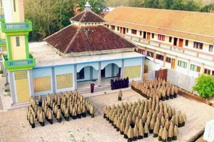 Biaya Pendidikan Pondok Pesantren Miftahul Huda Boyolali Tahun Ajaran 2023/2024