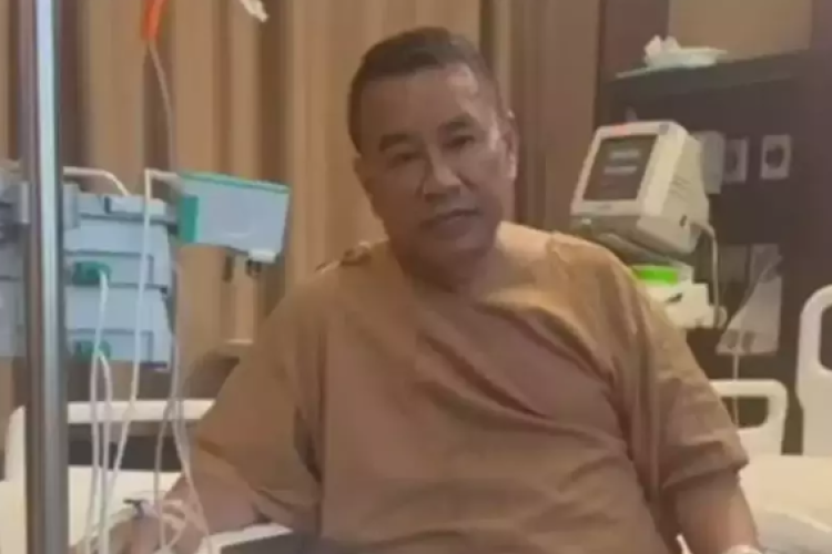 Hotman Paris Sakit Apa? Dikabarkan Terbang ke Singapura Untuk Menjalani Operasi Syaraf