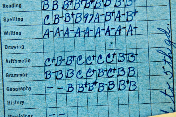 Inspirasi Terbaik: 50 Contoh Catatan Wali Kelas untuk Rapor SD Semester 1 2025 yang Memotivasi dan Berkesan!