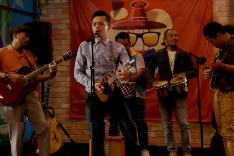 Realita Kehidupan Mahasiswa Indonesia yang Kocak! Sinopsis Film Komedi PSP Gaya Mahasiswa (2019) 