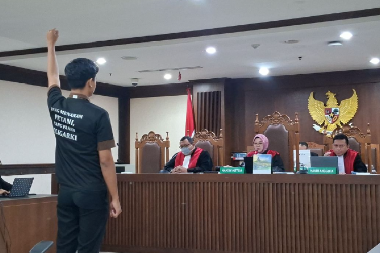 HEBOH! Aktivis Khariq Anhar Resmi Divonis 5 Bulan di Penjara Imbas dari Kasus Timpa Teks Demo Agustus