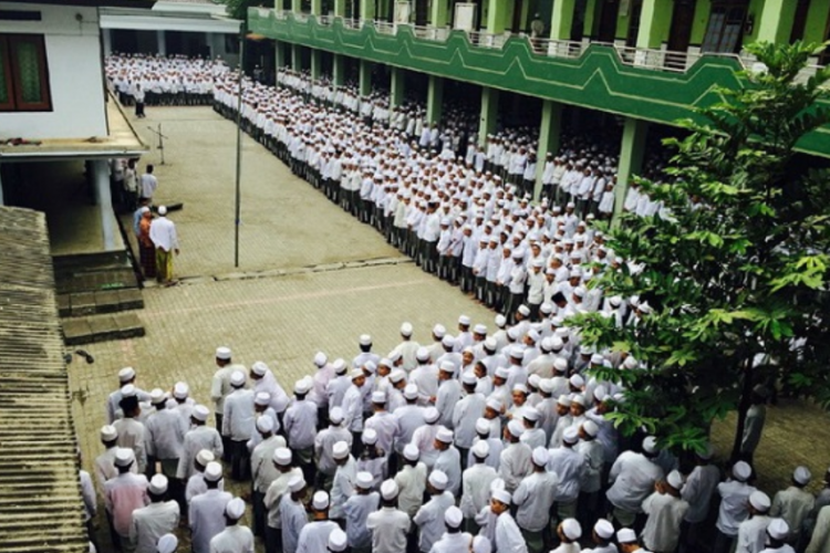 Pondok Pesantren Al Falah Ploso, Kediri: Tentang, Visi, Misi, Motto, dan Sejarah