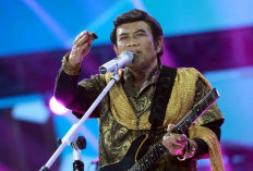 Lagu Hits Rhoma Irama Terbaik Sepanjang Masa, Lawas Tapi Selalu Melekat!