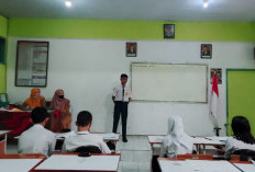 Format Penilaian Ujian Praktek IPS Kelas 9 SMP Ekonomi Kreatif 2023/2024 dan Panduan Penilaian Sekolah Untuk Guru 