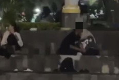 Terkuak Sosok Sejoli Viral Lakukan Adegan Tak Senonoh di Taman Bundaran GKB Gresik!