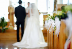 Download Desain Undangan Pernikahan Katolik yang Bisa Langsung Diedit!
