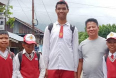Profil Sagil Muhammad Rizki Bocah SD di Kerinci yang Setinggi 2 Meter, Ternyata Begini Pola Makannya Sehari-Hari 
