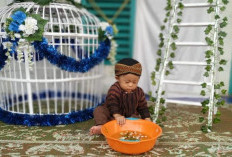 Mengenal Tradisi Tedak Siten, Sebuah Prosesi yang Dilakukan Untuk Menyambut Langkah Pertama Anak 