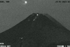 Video Ufo Alien di Atas Gunung Merapi Viral di Media Sosial, BPPTKG Menghimbau Masyarakat Tetap Tenang