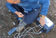 Ini Dia Sosok Pria yang Viral Karena Buka Jasa Charger HP di Puncak Gunung Gede, Para Pendaki Jadi Target Sasaran