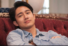 Link Video Kenny Austin Durasi 10 Menit Viral di TikTok, Aktor Tampan yang Bikin Klepek-klepek!