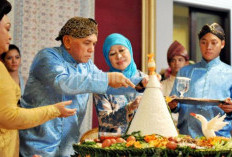 Contoh Susunan Acara Potong Tumpeng, Mulai dari Pembukaan hingga Penutup Lengkap!