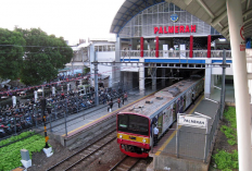 Jadwal KRL Palmerah Tahun 2023 Ada 3 Transit di Stasiun Tanah Abang, Rangkasbitung, dan Serpong