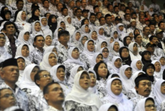 DPR Ajukan Penerbitan PP Pengangkatan Guru Honorer Jadi PPPK Selesai Tahun Ini