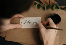 Contoh Surat Cinta Lucu Untuk Kakak Senior OSPEK, Ungkapkan Perasaanmu Jadi Makin Romantis