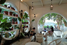 Jam Operasional Gresik Empire Cafe Wisata Instagramable Berkonsep Eropa Klasik yang Mewah 