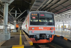 Gangguan KRL Hari Ini 8 Mei 2024, Telat 33 Menit! KAI Commuter Sampaikan Permintaan Maaf