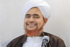 Foto Habib Umar bin Hafidz, Ulama Sekaligus Pendiri  Pondok Pesantren Dar al-Mustafa