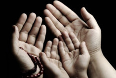 Doa Untuk Diri Sendiri dan Orang Tua dalam Bahasa Sunda, Semoga Diijabah Oleh Allah Swt
