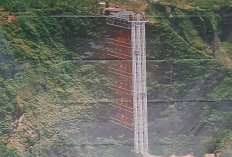 Proyek Lift Rp 200 M di Pantai Kelingking Nusa Penida yang Berpotensi Merusak Alam!