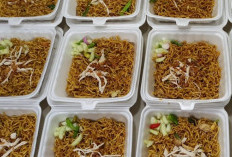 Resep Mie Goreng Untuk 10 Porsi Mantap Berbagai Toping, Cocok Untuk Acara Apapun!