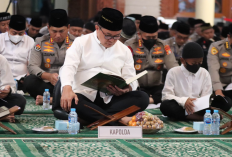 Download Background Spanduk Khotmil Quran Format CDR, Bisa Langsung Diedit dan Diesuaikan