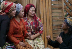 Makna Rarahulan Dalam Bahasa Sunda, Kontes Dalam Majas