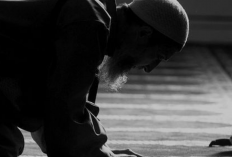 Cara Mengqodho Sholat Fardhu yang Terlewat Sesuai Syariat yang Benar
