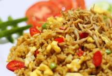 Resep Nasi Goreng Teri Untuk 20 Porsi, Cocok Disantap Saat Sarapan di Akhir Pekan Bersama Keluarga!