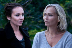 Voir Telefilm Maman a Disparu (2022) VOSTFR Complet 1080p La Recherche D'une Mère Disparue Permet À Ces Sœurs De S'entendre À Nouveau