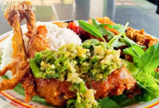 Harga Menu Ayam Penyet Surabaya Terbaru 2023, Kuliner Ayam + Sambal Populer di Indonesia